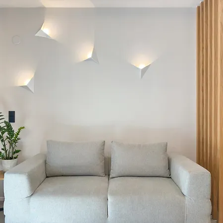 Two Entire Liv Luxury A-b * Thessaloniki