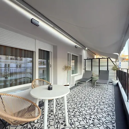 Two Entire Liv Luxury A-b Appartamento Salonicco