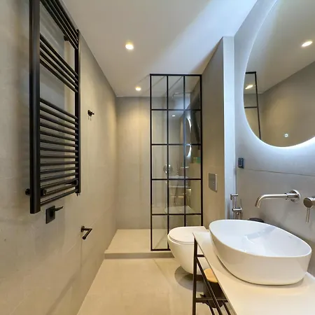 Liv Luxury A-b Daire Selanik