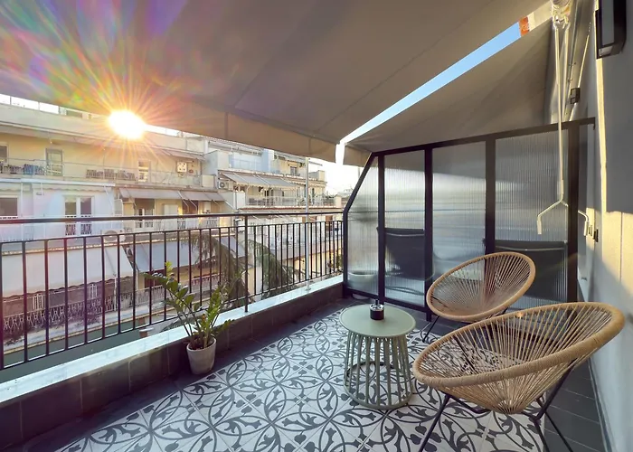 Two Entire Liv Luxury A-b *