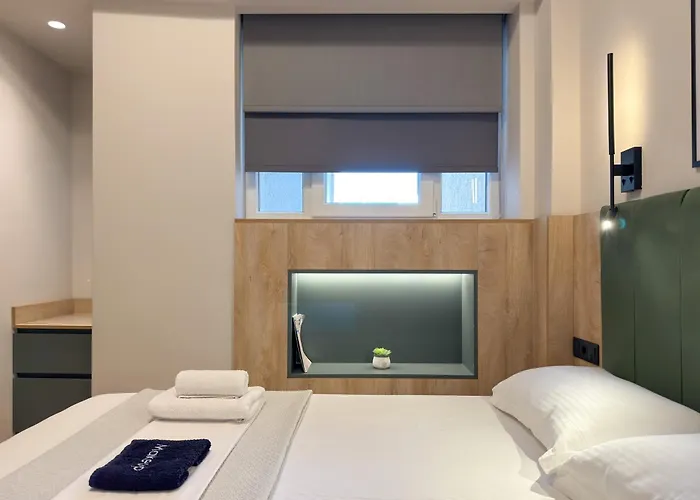 Two Entire Liv Luxury A-b * Tesalónica