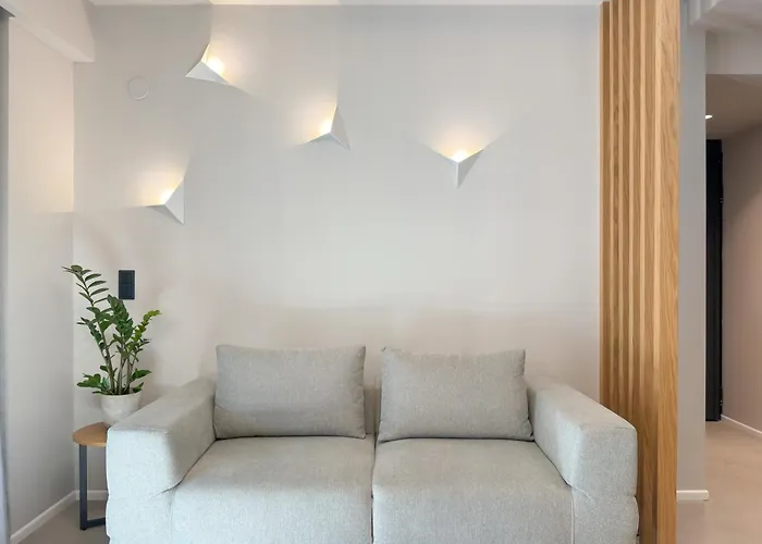 Two Entire Liv Luxury A-b * Thessalonique