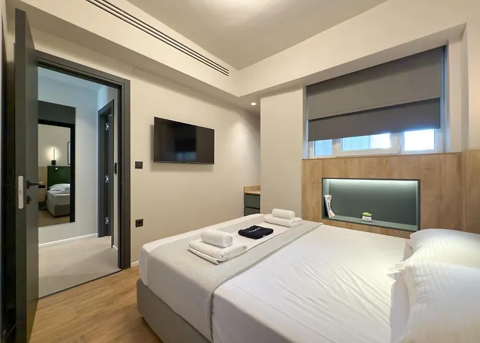 Апартаменты Two Entire Liv Luxury A-b